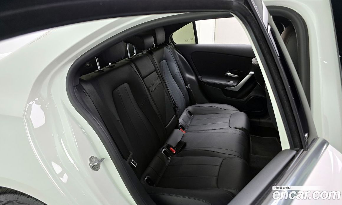 Mercedes Benz A-Class A220 Sedan