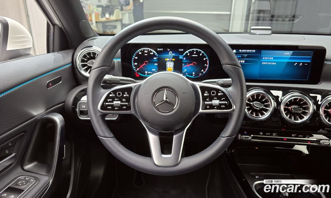 Mercedes Benz A-Class A220 Sedan