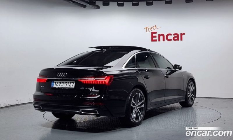 Audi A6 45 TFSI Premium