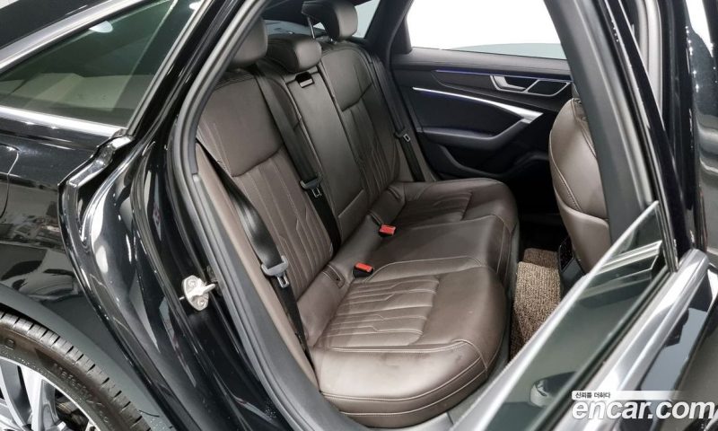 Audi A6 45 TFSI Premium