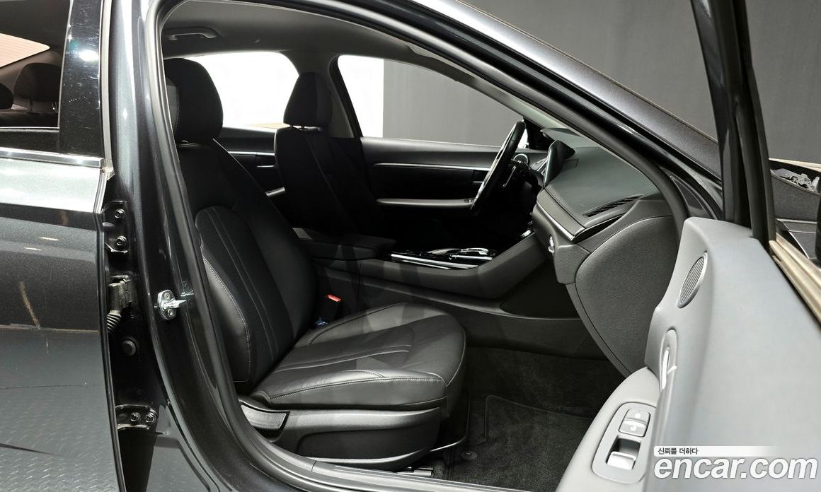 Hyundai Sonata 2.0
