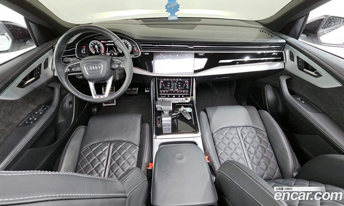 Audi Q8 55 TFSI Quattro Premium