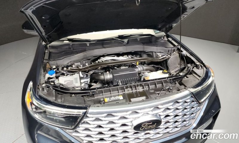 Ford Explorer 3.0 Platinum 4WD