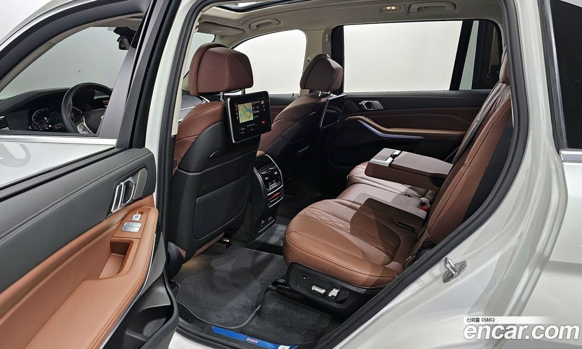 BMW X7 xDrive i40 Design Pure Excellence 7-Seater