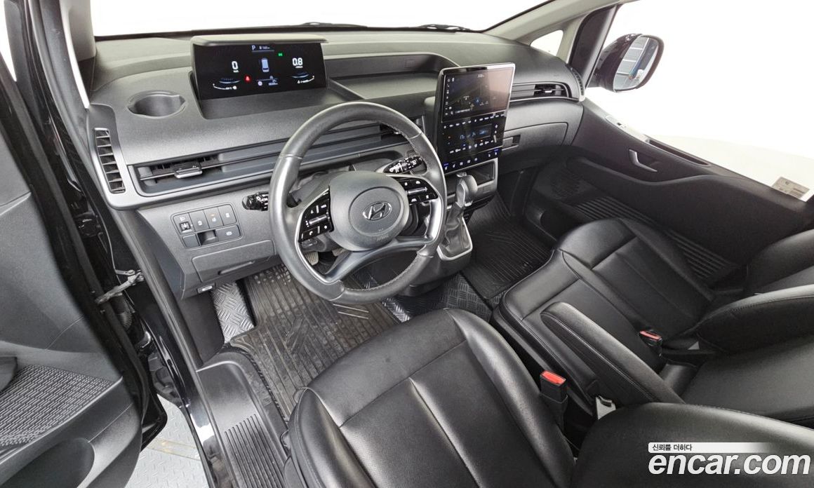 Hyundai Staria Cargo 3-Seater