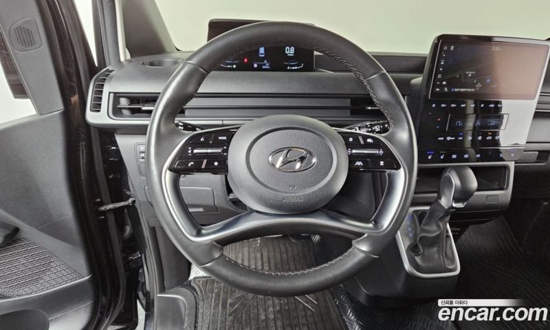 Hyundai Staria Cargo 3-Seater