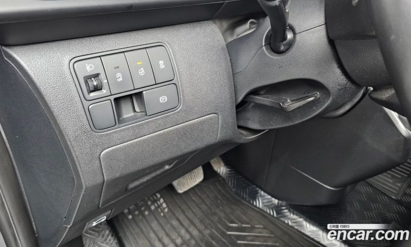 Hyundai Staria Cargo 3-Seater