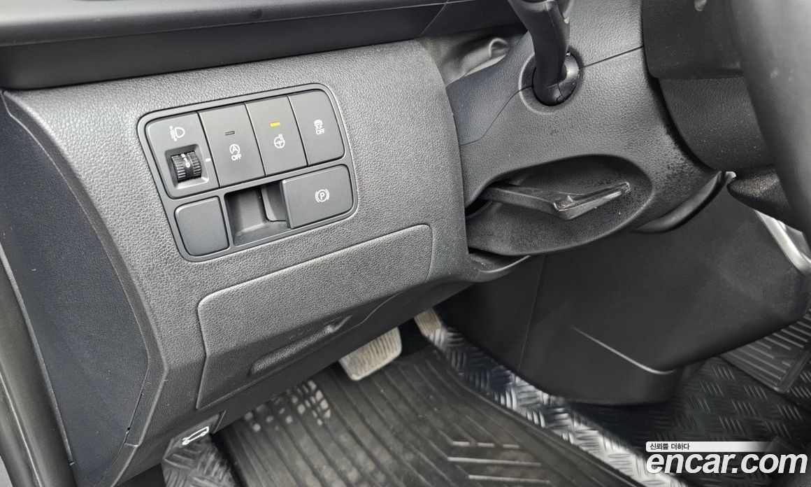 Hyundai Staria Cargo 3-Seater