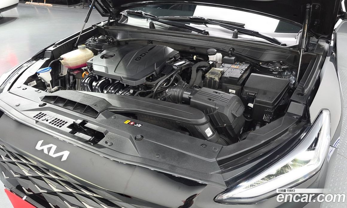 Kia K8 2.5 Gasoline 2WD