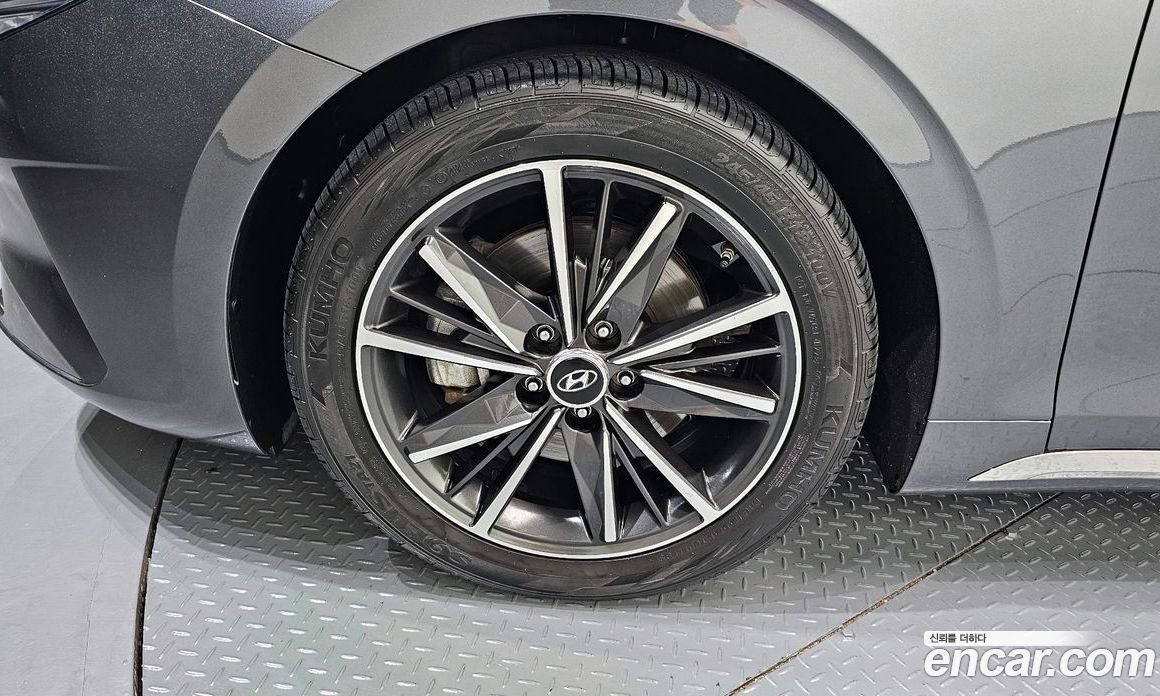 Hyundai Grandeur 2.5