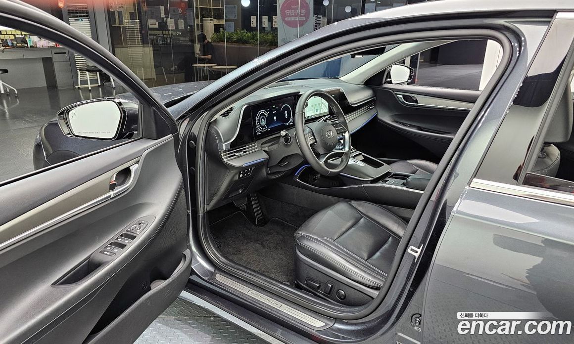 Hyundai Grandeur 2.5
