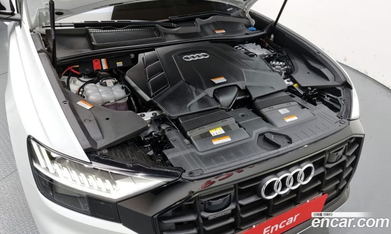 Audi Q8 55 TFSI Quattro Premium