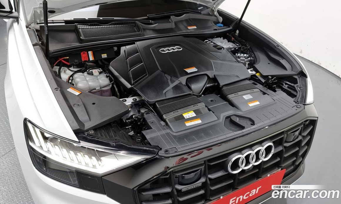Audi Q8 55 TFSI Quattro Premium