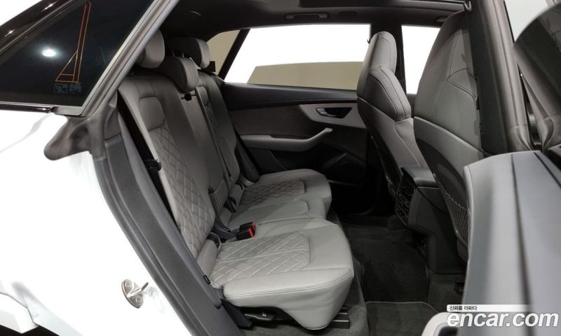 Audi Q8 55 TFSI Quattro Premium