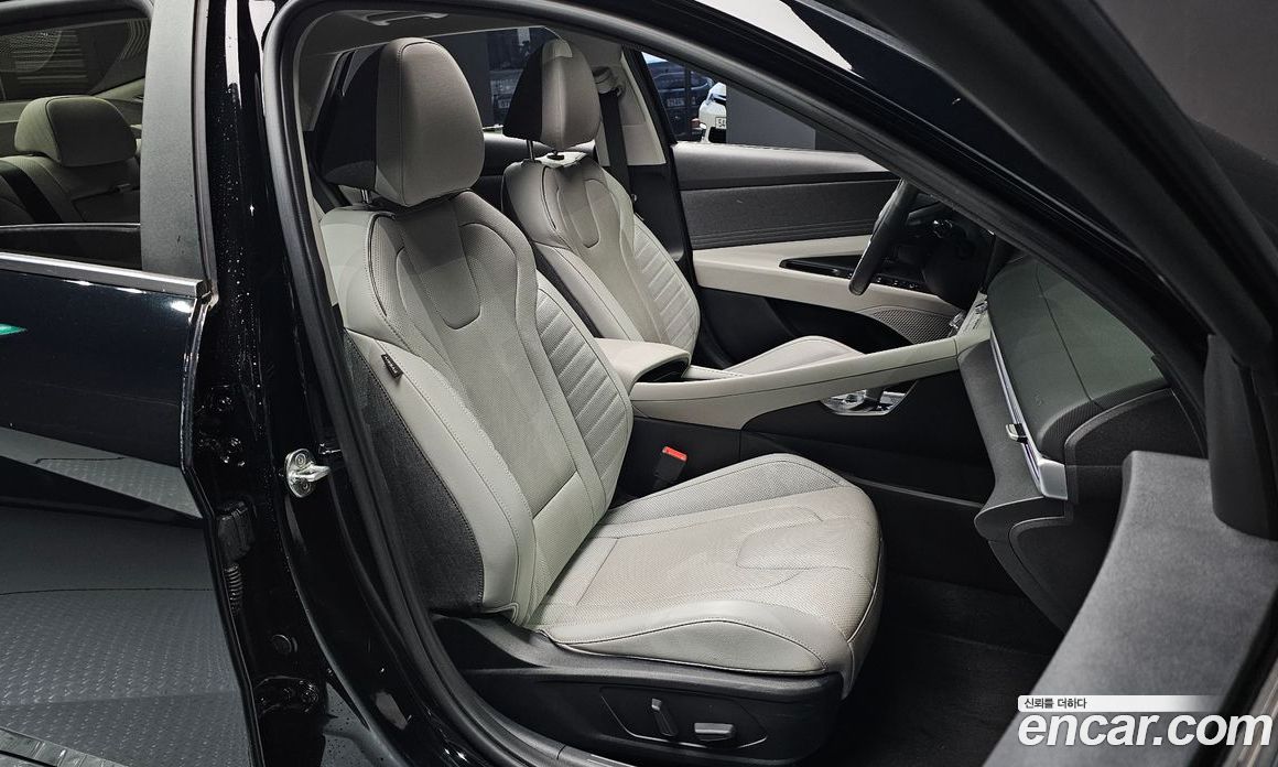 Hyundai Avante 1.6