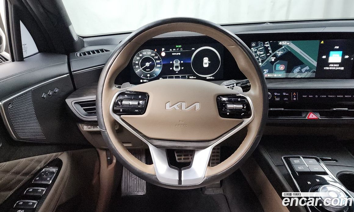 Kia K8 2.5 Gasoline 2WD