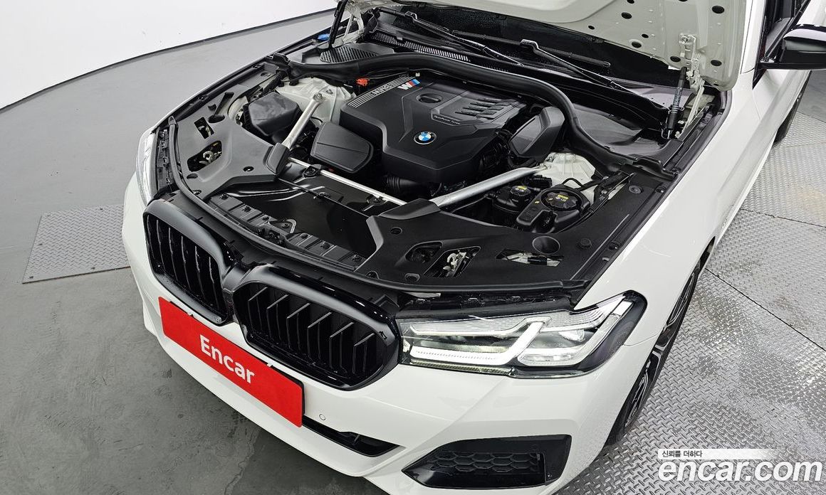 BMW 5-Series i530 M Sport Package