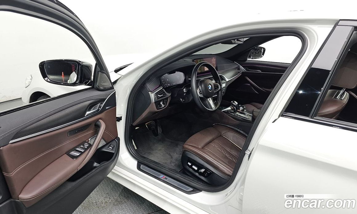 BMW 5-Series i530 M Sport Package