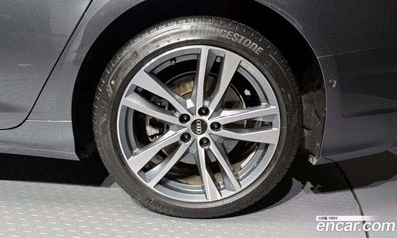 Audi A6 45 TFSI Quattro Premium