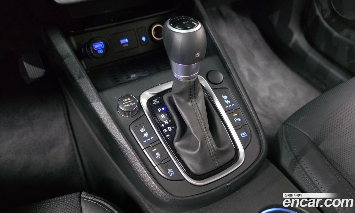 Hyundai Kona Gasoline 1.6 Turbo 2WD