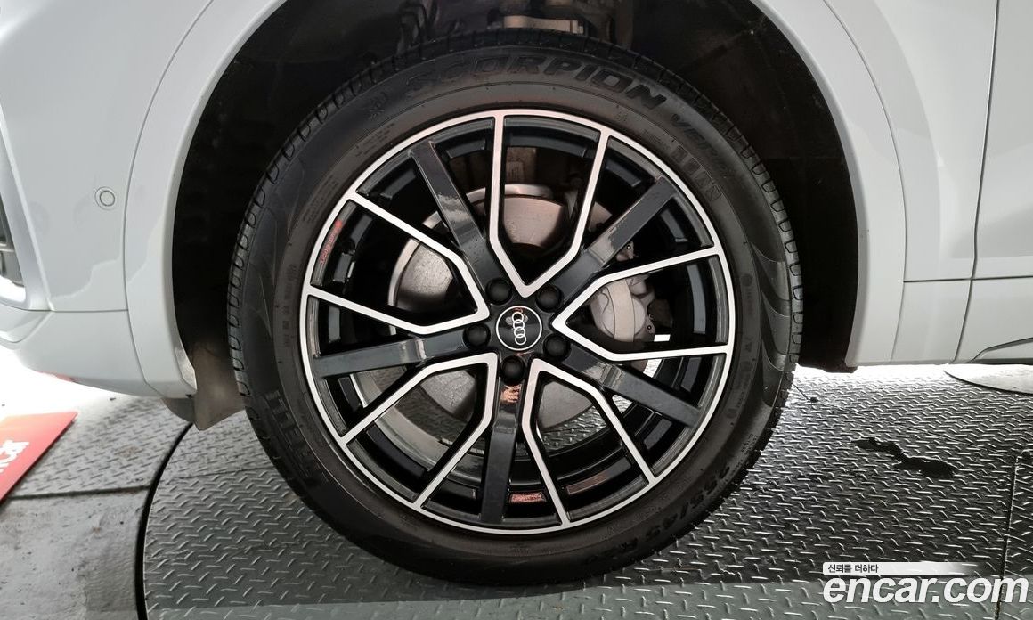 Audi Q5 45 TFSI Quattro Premium Sportback