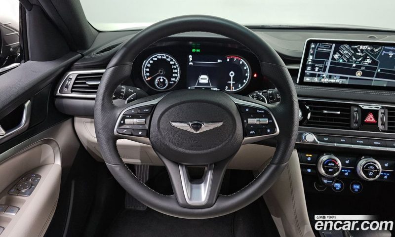 Genesis G70 Gasoline 2.0T 2WD