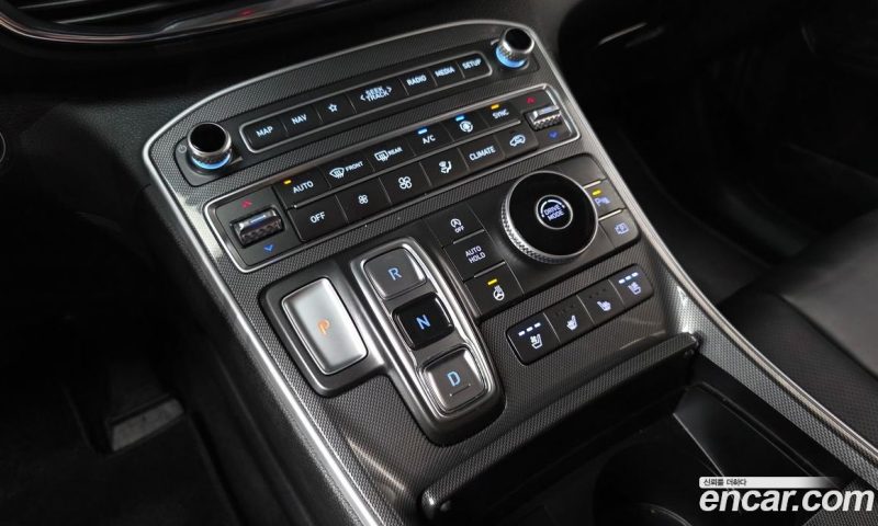 Hyundai Santa Fe Gasoline 2.5T 2WD