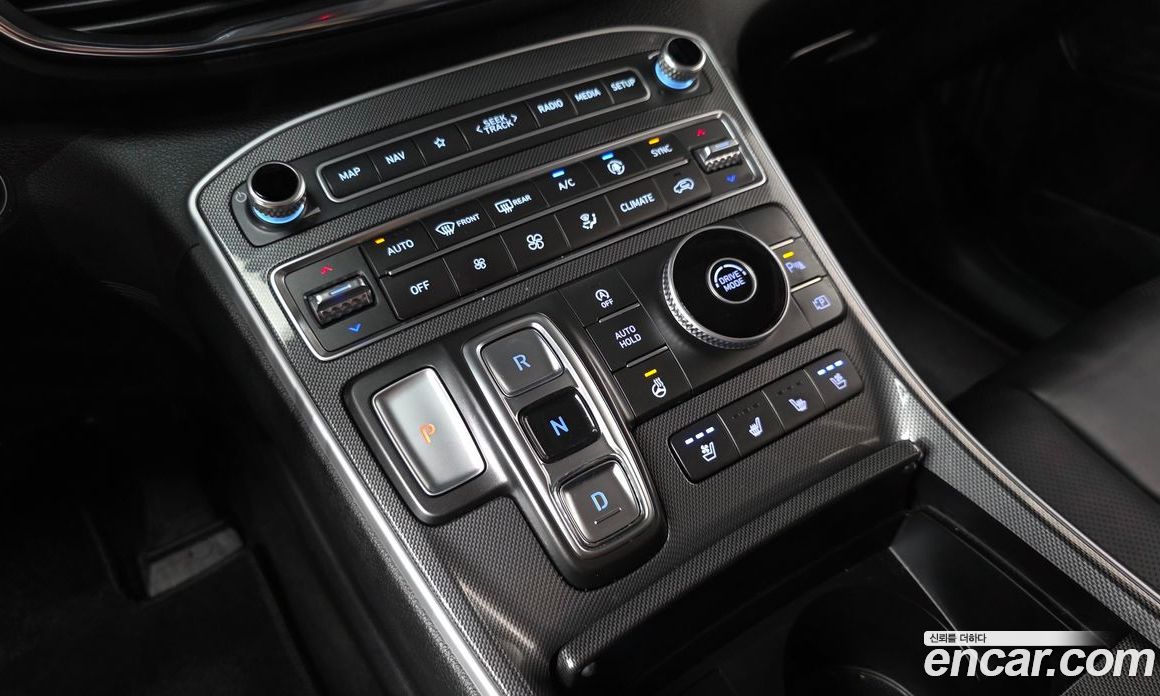 Hyundai Santa Fe Gasoline 2.5T 2WD
