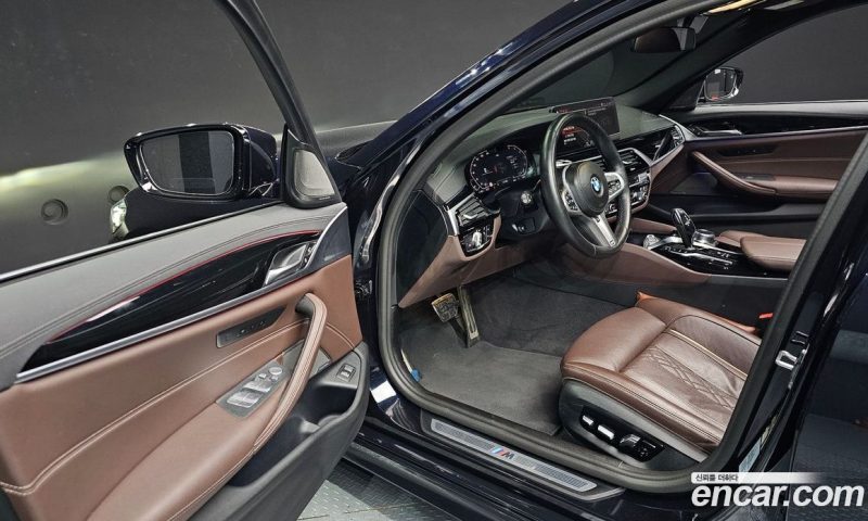BMW 5-Series i530 M Sport Package