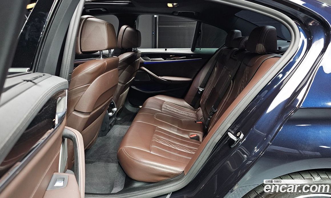 BMW 5-Series i530 M Sport Package