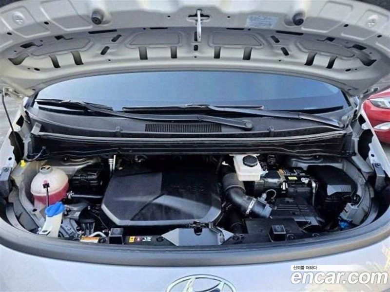 Hyundai Staria Cargo 3-Seater