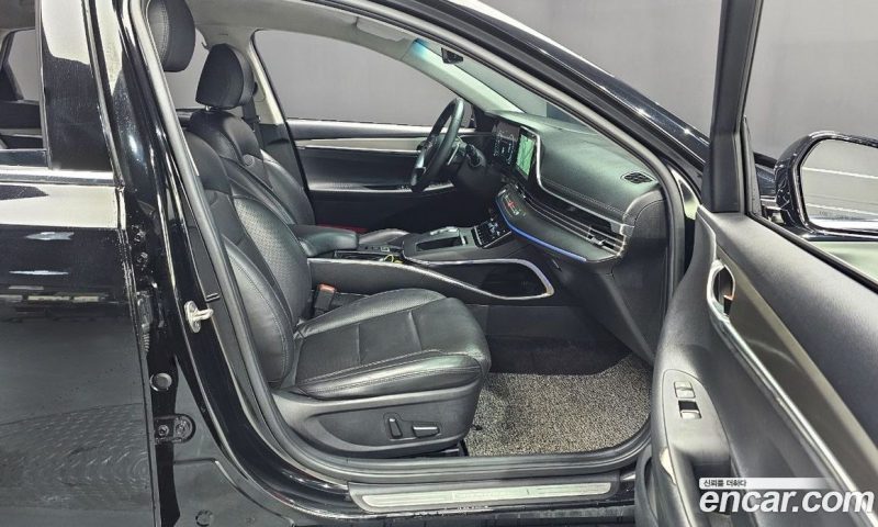 Hyundai Grandeur 2.5