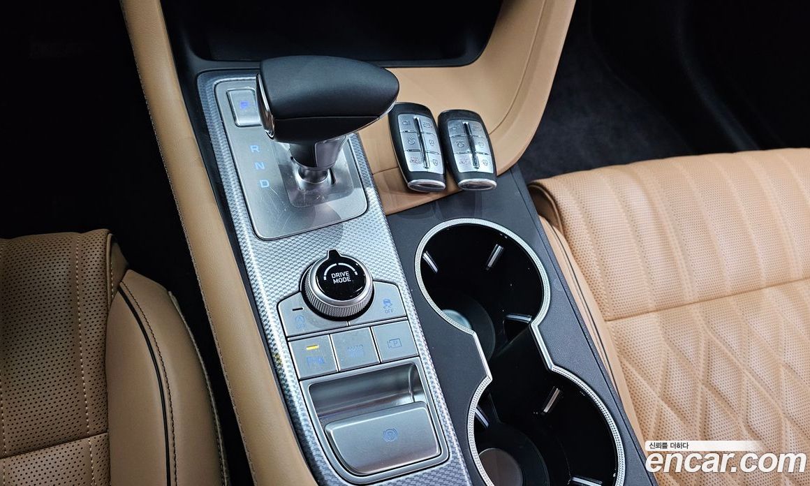 Genesis G70 Gasoline 2.0T 2WD