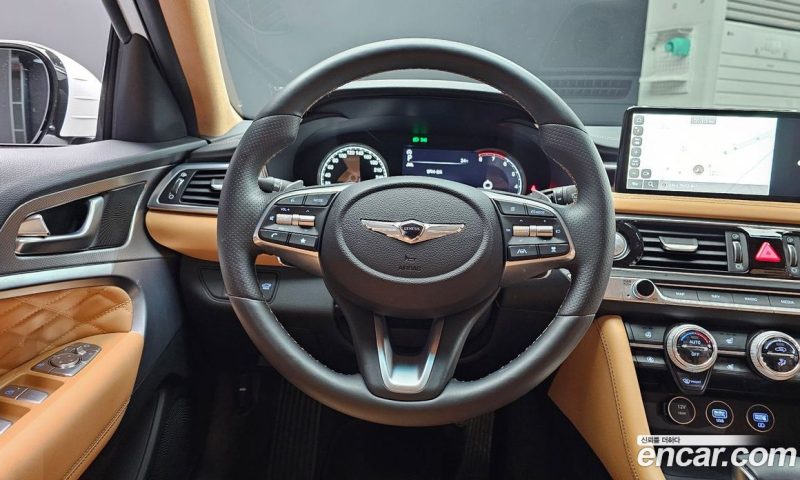 Genesis G70 Gasoline 2.0T 2WD