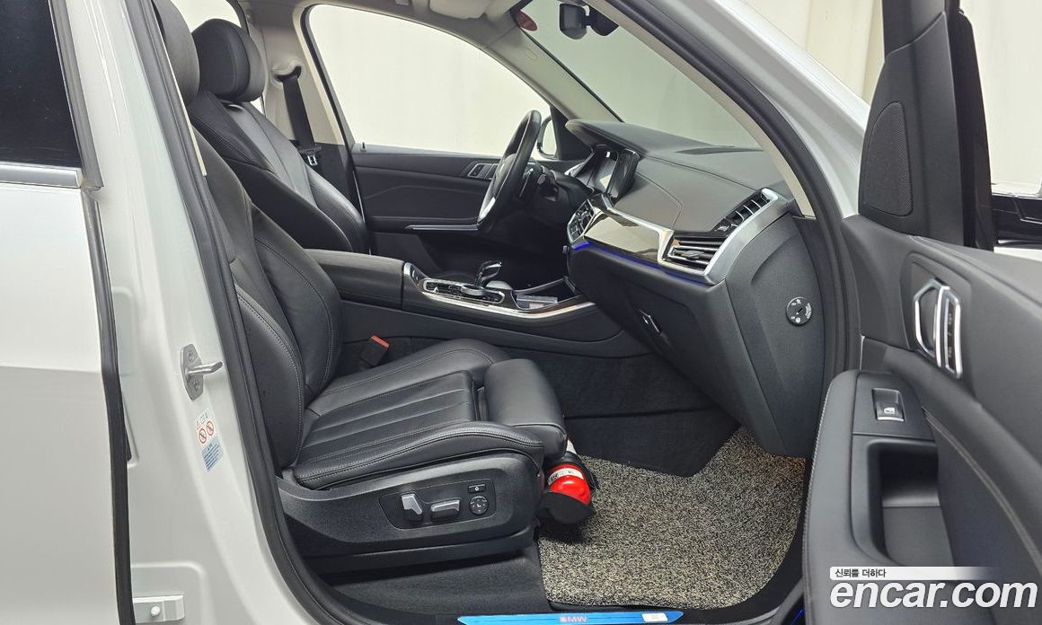 BMW X5 xDrive i40 xLine