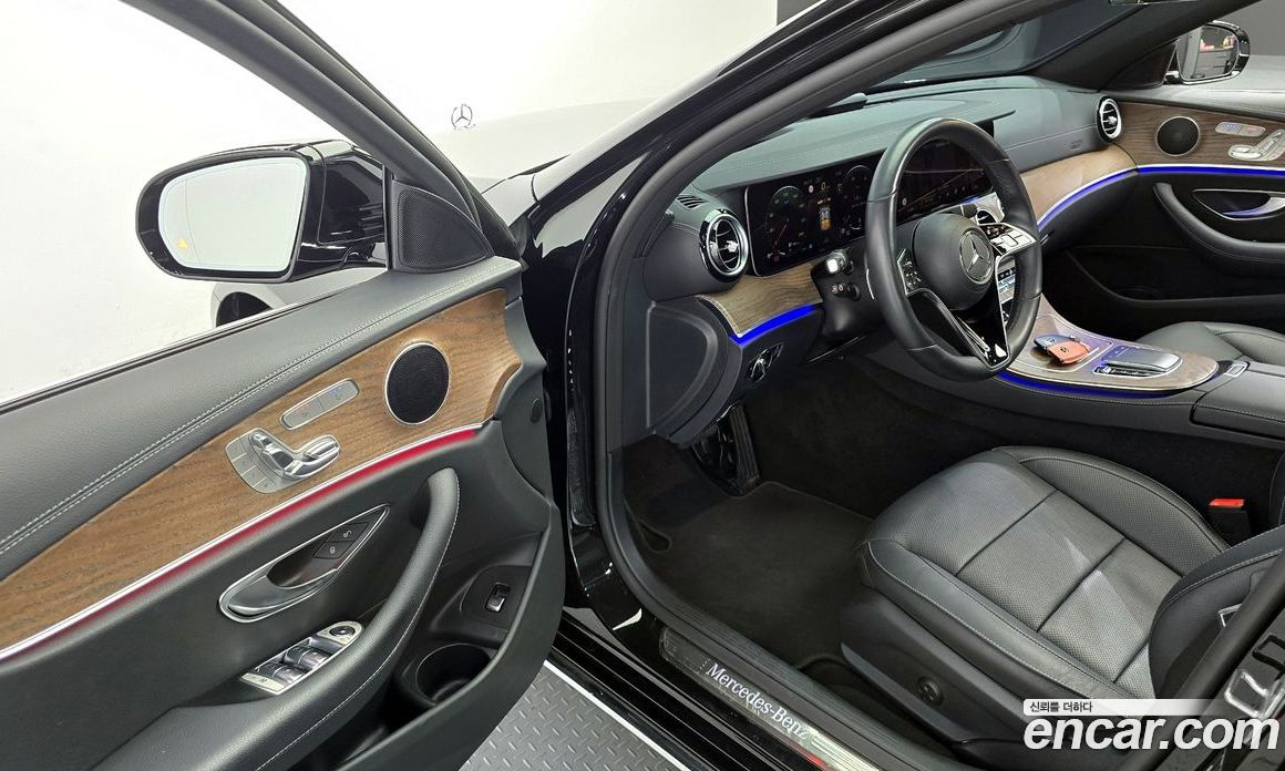 Mercedes Benz E-Class E250 Exclusive