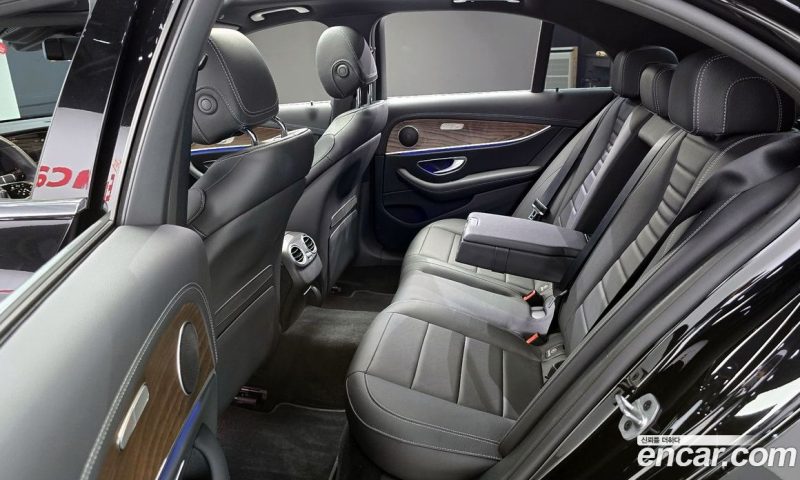Mercedes Benz E-Class E250 Exclusive