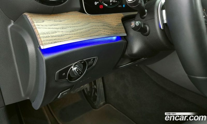 Mercedes Benz E-Class E250 Exclusive