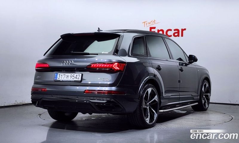 Audi Q7 55 TFSI Quattro Premium