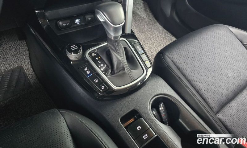 Kia Seltos Gasoline 1.6 Turbo 2WD