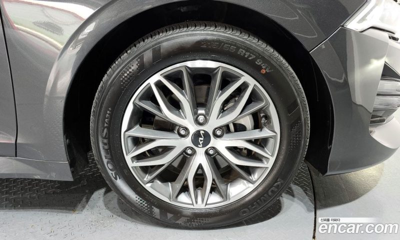 Kia K5 2.0