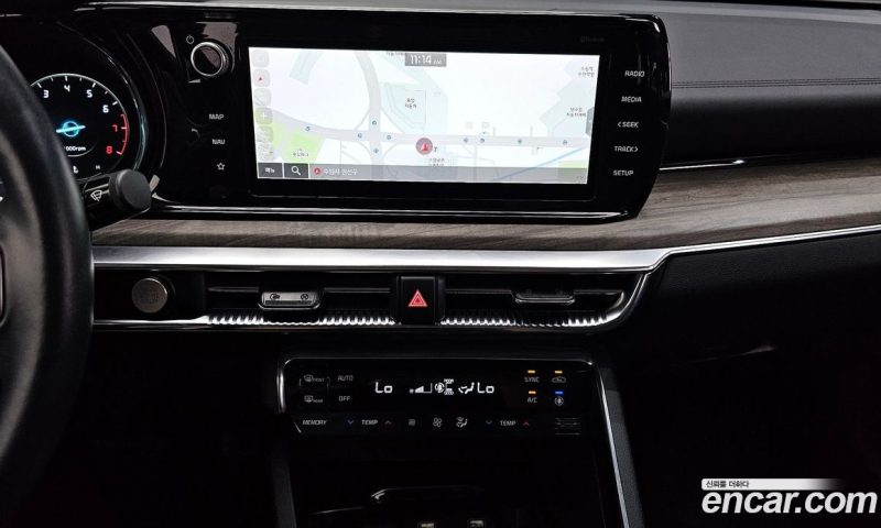 Kia K5 2.0