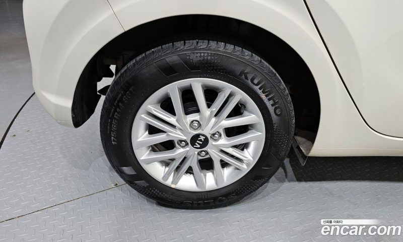 Kia Morning Signature
