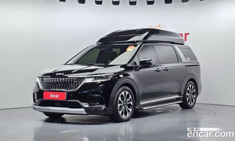 Kia Carnival 7-Seater Hi-Limousine