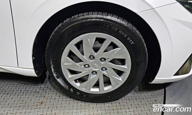 Hyundai Avante 1.6