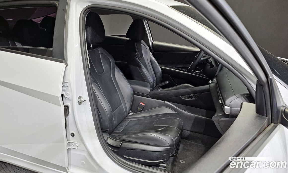 Hyundai Avante 1.6