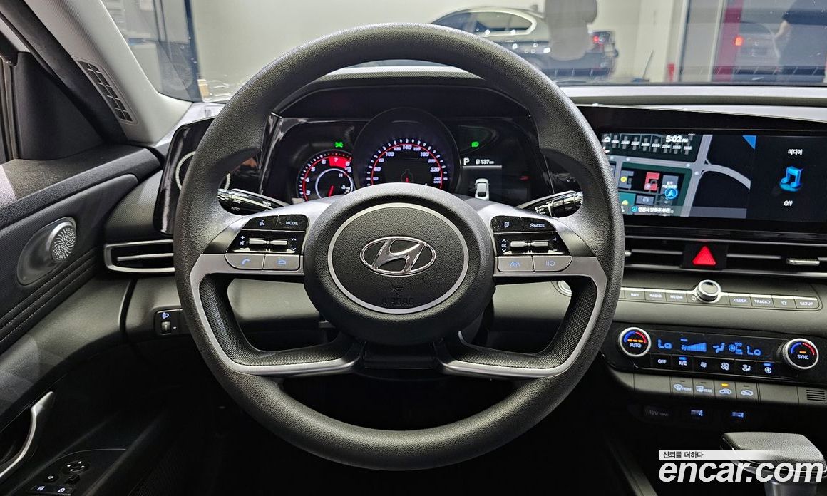 Hyundai Avante 1.6