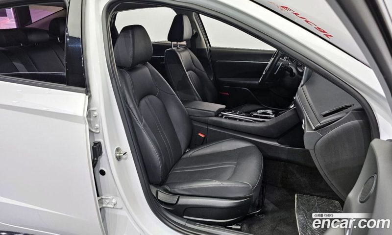 Hyundai Sonata 2.0