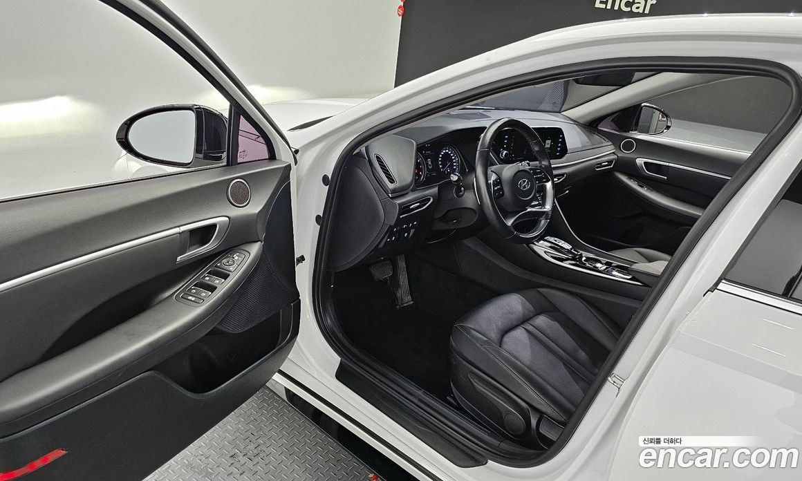 Hyundai Sonata 2.0