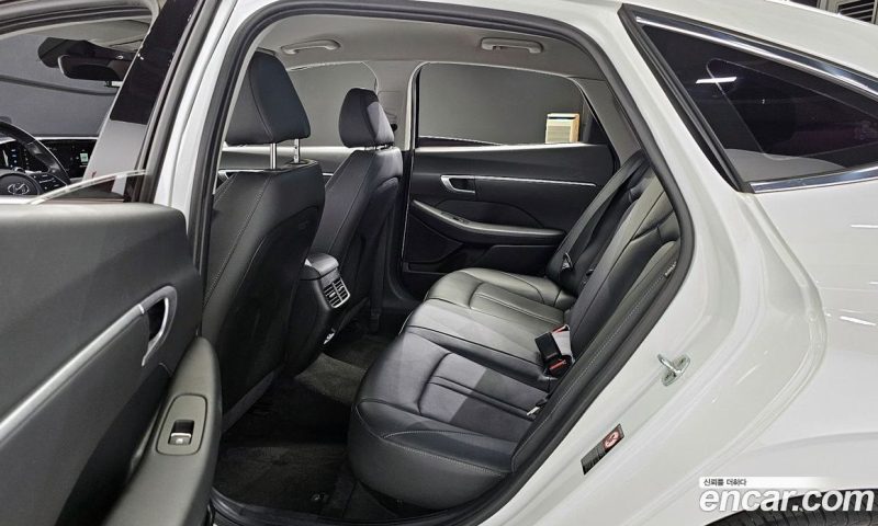 Hyundai Sonata 2.0